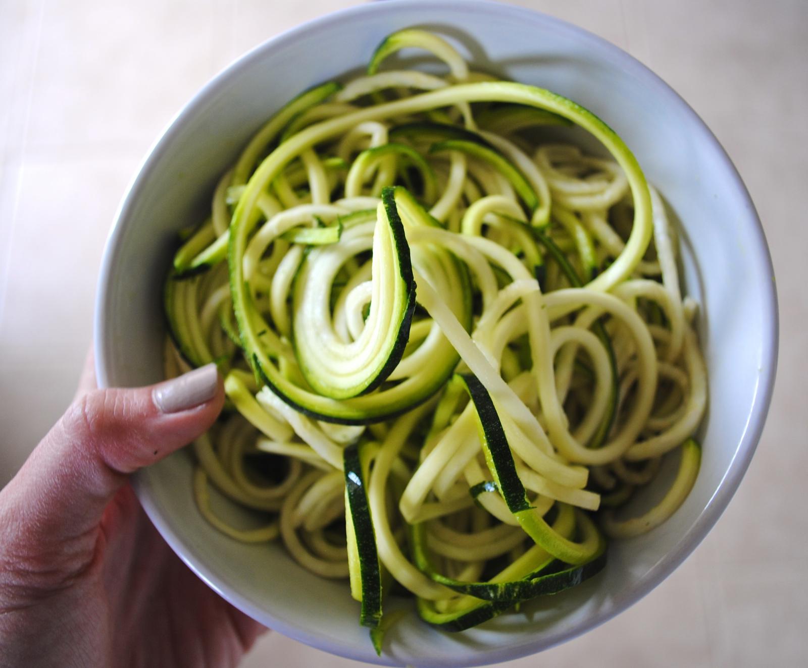 15-Minute Zoodles & Turkey Bolognese